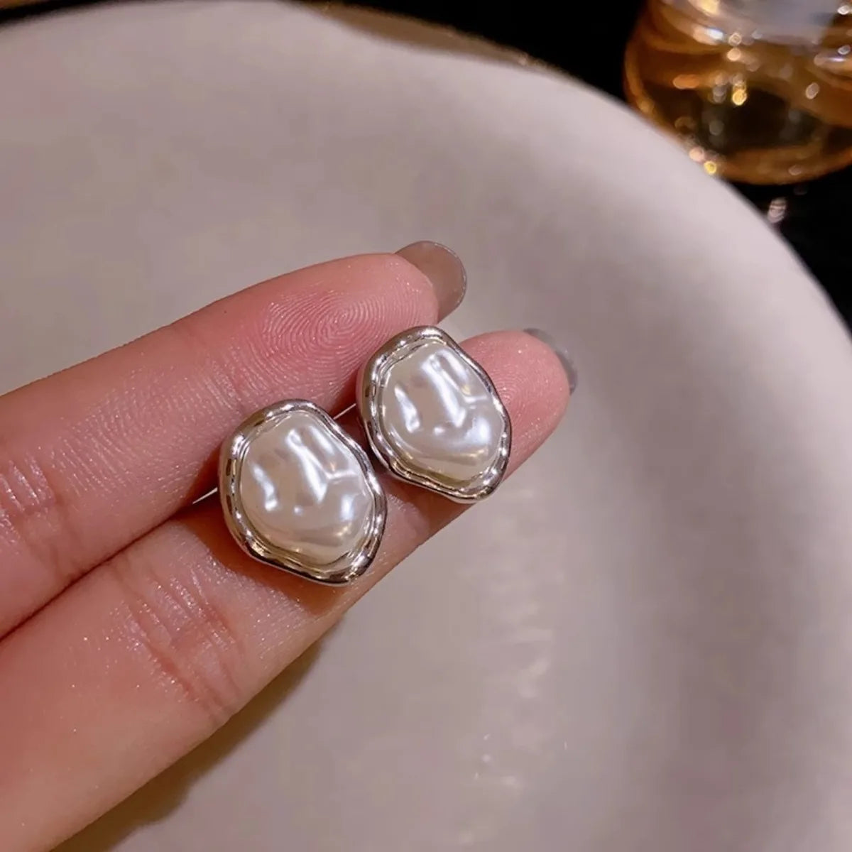 Irregular Pearl Earring