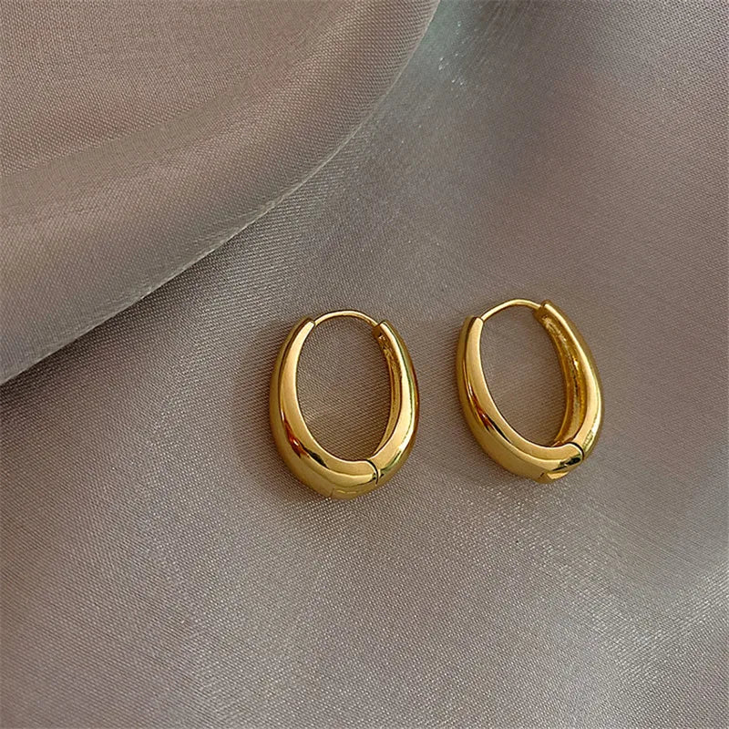 Vintage Fashion Hoop Earring